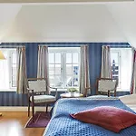 赫尔南玛瑟丽思酒店 4* Århus