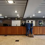 赫尔南玛瑟丽思酒店 4*