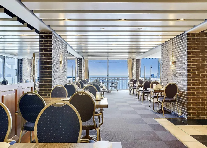 Otel Helnan Marselis 4*